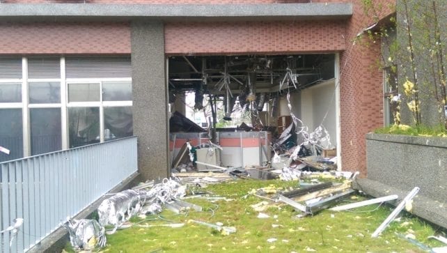 台東基督教醫院遭受颱風侵襲後，整間醫院損失慘重。 圖片來源：台東基督教醫院臉書