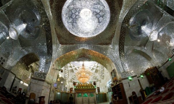 自殺炸彈客的目標原本是回教清真寺。(圖片來源：metro)